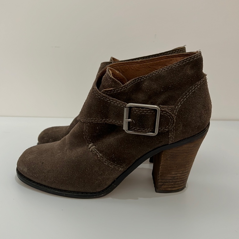 Lucky Brand Brown Suede Buckle Booties Size 7 or 37 M Boots